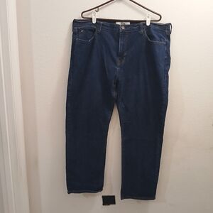 EUC Tommy Hilfiger Relaxed Fit Denim Jeans Men's Size 40x28 Dark Blue Wash